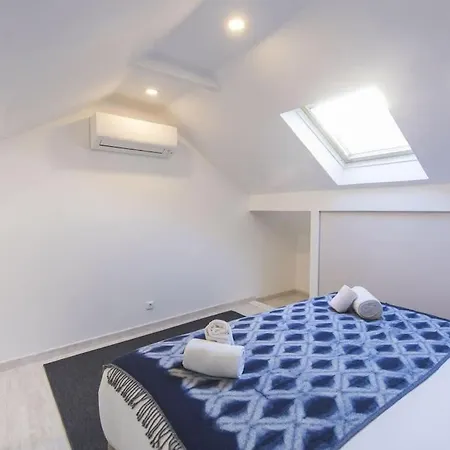 Апартаменти Principe Real Duplex By Local