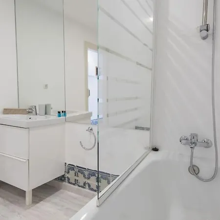 Appartement Duplex In Principe Real *